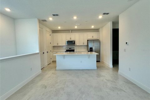 Apartamento en alquiler en Orlando, Florida, 1 dormitorio, 79.9 m2 № 1832691 - foto 5
