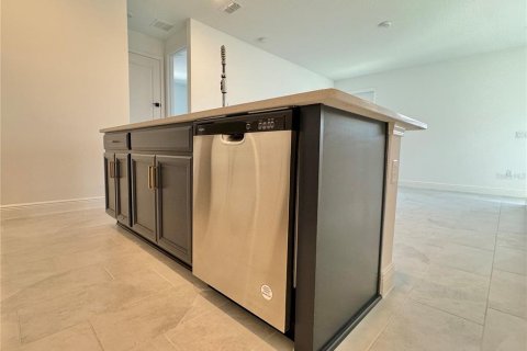 Apartamento en alquiler en Orlando, Florida, 1 dormitorio, 79.9 m2 № 1832691 - foto 8