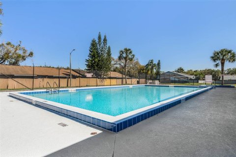 Townhouse in Winter Garden, Florida 3 bedrooms, 102.56 sq.m. № 1883161 - photo 3