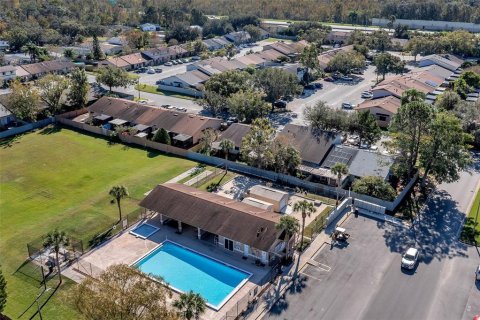 Townhouse in Winter Garden, Florida 3 bedrooms, 102.56 sq.m. № 1883161 - photo 7