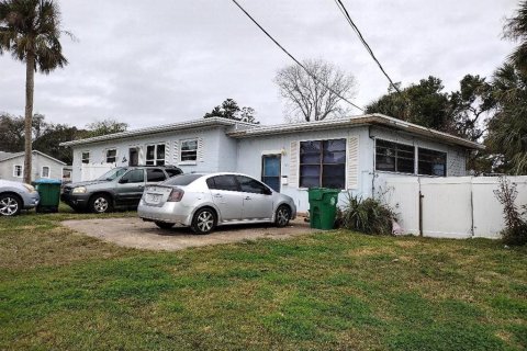 Commercial property in Daytona Beach, Florida 168.99 sq.m. № 1521555 - photo 2