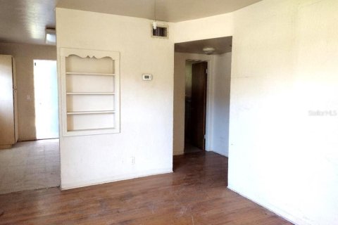 Commercial property in Daytona Beach, Florida 168.99 sq.m. № 1521555 - photo 5