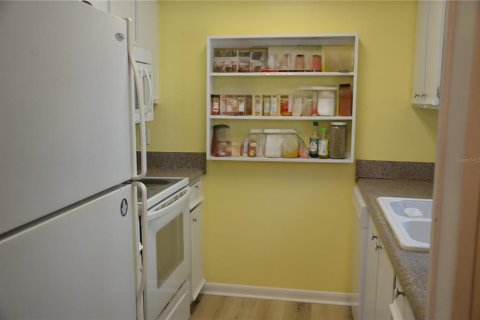 Condo in Clearwater, Florida, 2 bedrooms  № 1841572 - photo 26