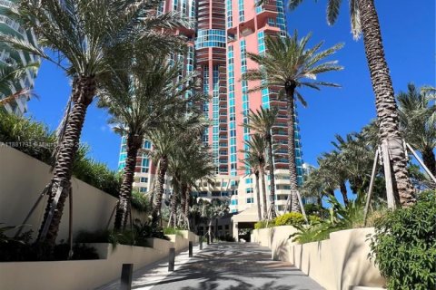 Copropriété à louer à Miami Beach, Floride: 2 chambres, 107.77 m2 № 1931807 - photo 23