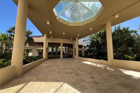 Copropriété à louer à Miami Beach, Floride: 2 chambres, 107.77 m2 № 1931807 - photo 27