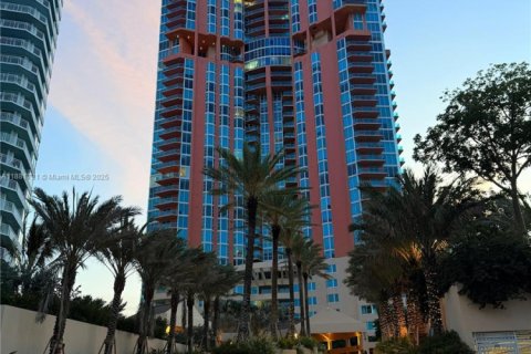 Copropriété à louer à Miami Beach, Floride: 2 chambres, 107.77 m2 № 1931807 - photo 28