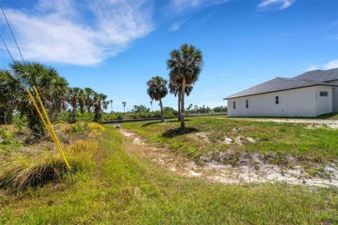 Land in Port Charlotte, Florida № 1717210 - photo 12