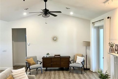 Casa en venta en Parrish, Florida, 3 dormitorios, 241.36 m2 № 1772114 - foto 7