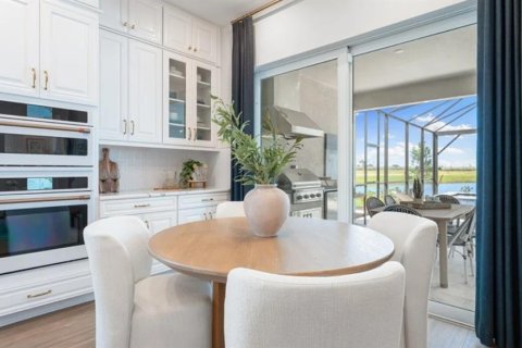 Villa ou maison à vendre à Sarasota, Floride: 3 chambres, 214.23 m2 № 2306817 - photo 8