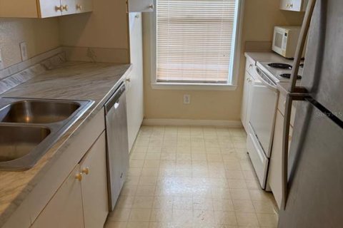 Copropriété à louer à Orlando, Floride: 1 chambre, 78.97 m2 № 2284938 - photo 13
