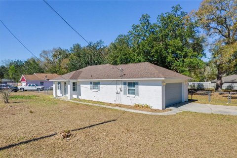 Villa ou maison à Ocala, Floride 2 chambres, 111.85 m2 № 2229720