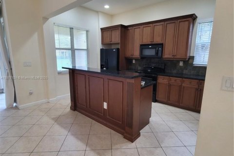 Adosado en alquiler en Coral Springs, Florida, 3 dormitorios, 196.77 m2 № 1924097 - foto 12