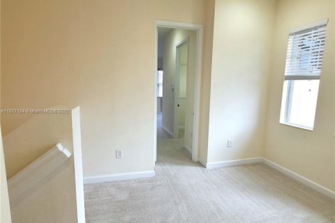 Adosado en alquiler en Coral Springs, Florida, 3 dormitorios, 196.77 m2 № 1924097 - foto 17