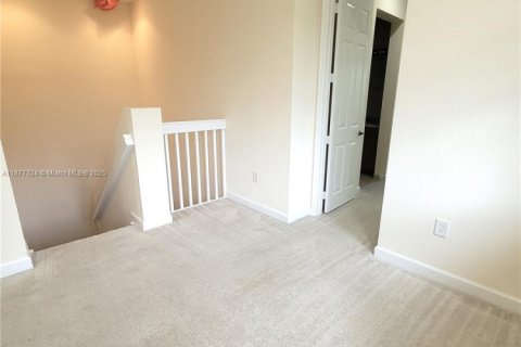 Adosado en alquiler en Coral Springs, Florida, 3 dormitorios, 196.77 m2 № 1924097 - foto 19