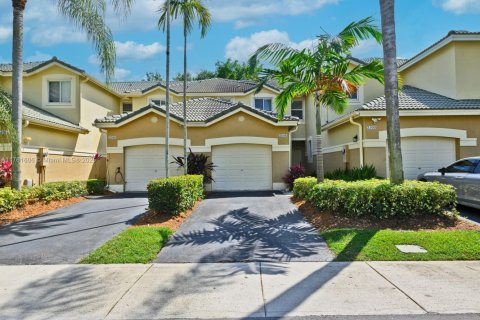 Townhouse in Weston, Florida 2 bedrooms, 107.3 sq.m. № 1712003 - photo 3