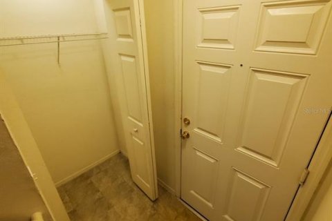 Condominio en alquiler en Zephyrhills, Florida, 3 dormitorios, 101.91 m2 № 2230357 - foto 5