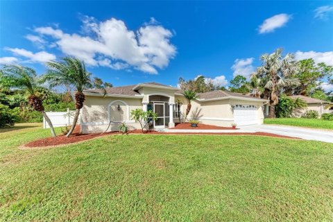Villa ou maison à vendre à North Port, Floride: 3 chambres, 168.8 m2 № 1908236 - photo 2