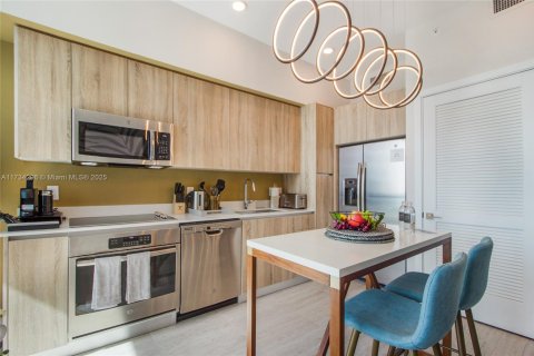 Купить кондоминиум в Майами, Флорида 44.5м2, № 1959060 - фото 4