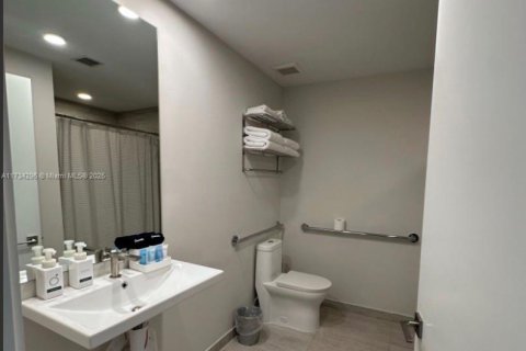 Купить кондоминиум в Майами, Флорида 44.5м2, № 1959060 - фото 13