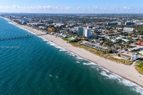 Condominio en venta en Deerfield Beach, Florida, 1 dormitorio, 65.03 m2 № 1983872 - foto 3