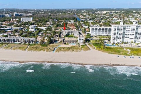 Condominio en venta en Deerfield Beach, Florida, 1 dormitorio, 65.03 m2 № 1983872 - foto 4