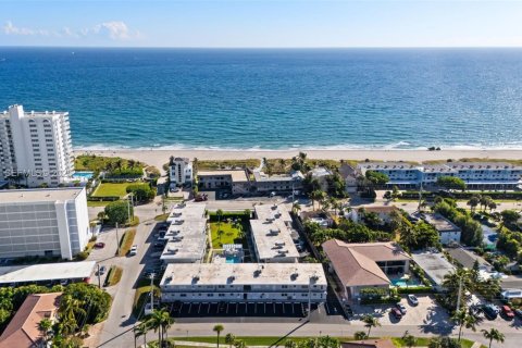 Condominio en venta en Deerfield Beach, Florida, 1 dormitorio, 65.03 m2 № 1983872 - foto 1
