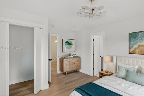 House in Miami, Florida 3 bedrooms, 128.86 sq.m. № 2046576 - photo 8