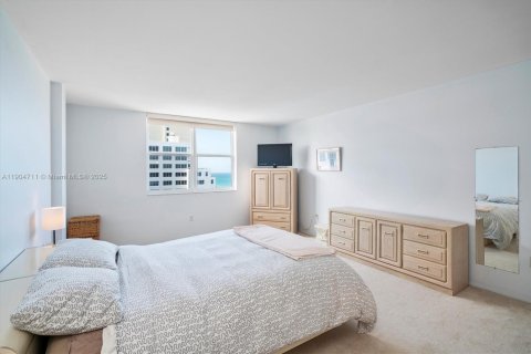 Copropriété à vendre à Miami Beach, Floride: 1 chambre, 113.81 m2 № 1965410 - photo 18