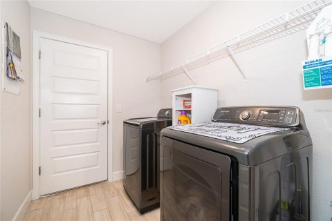 Casa en venta en Ocala, Florida, 4 dormitorios, 196.67 m2 № 2110406 - foto 19