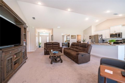 Casa en venta en Ocala, Florida, 4 dormitorios, 196.67 m2 № 2110406 - foto 14