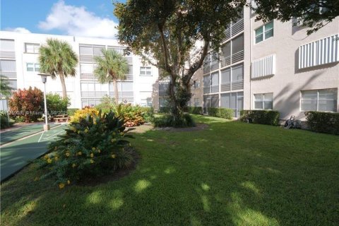 Copropriété à louer à Lauderdale-by-the-Sea, Floride: 1 chambre, 78.97 m2 № 2038673 - photo 22