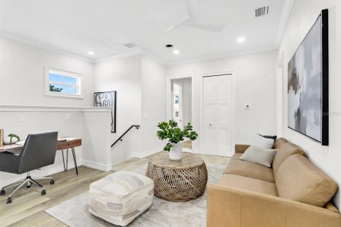 Villa ou maison à vendre à Saint Petersburg, Floride: 4 chambres, 229.56 m2 № 1344395 - photo 19