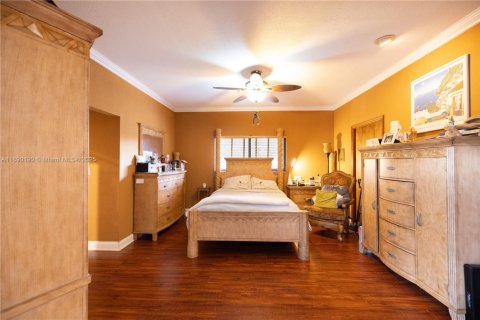 Casa en venta en Davie, Florida, 4 dormitorios, 279.08 m2 № 1945773 - foto 26