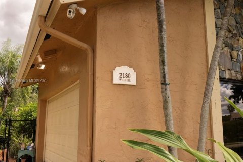 Casa en venta en Davie, Florida, 4 dormitorios, 279.08 m2 № 1945773 - foto 6