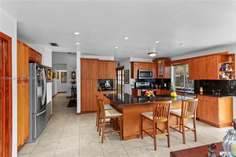 Villa ou maison à vendre à Miami, Floride: 3 chambres, 164.44 m2 № 2270774 - photo 16