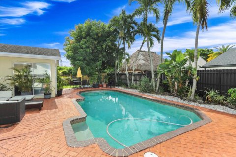Villa ou maison à vendre à Miami, Floride: 3 chambres, 164.44 m2 № 2270774 - photo 9
