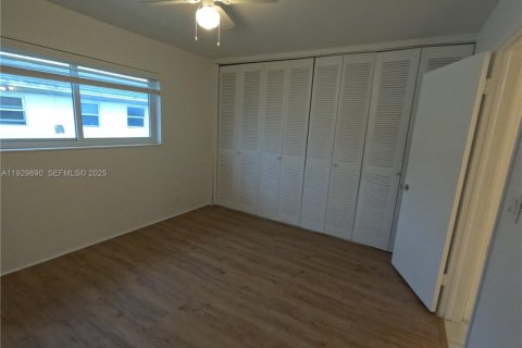Apartamento en alquiler en Fort Lauderdale, Florida, 1 dormitorio, 45.06 m2 № 1988507 - foto 10