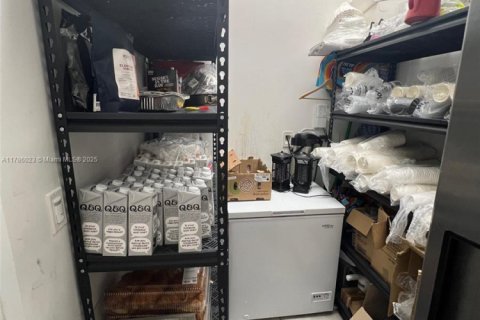 Immobilier commercial à vendre à Miami, Floride № 1936301 - photo 20