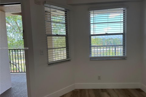 Condominio en venta en Pembroke Pines, Florida, 2 dormitorios, 102.19 m2 № 2073957 - foto 8