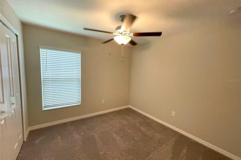 Villa ou maison à louer à Lakeland, Floride: 4 chambres, 181.9 m2 № 1816014 - photo 10