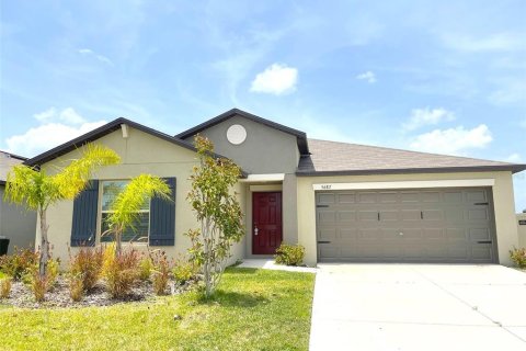 Villa ou maison à louer à Lakeland, Floride: 4 chambres, 181.9 m2 № 1816014 - photo 1