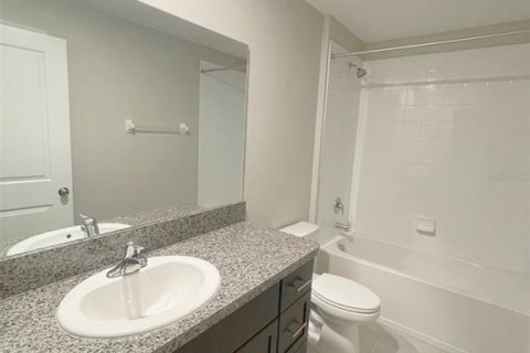 Villa ou maison à louer à Lakeland, Floride: 4 chambres, 181.9 m2 № 1816014 - photo 13