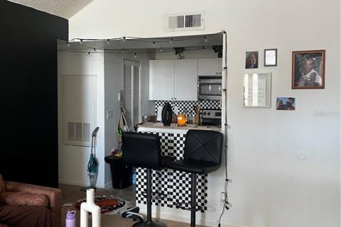 Condominio en venta en Orlando, Florida, 1 dormitorio, 66.43 m2 № 1356581 - foto 6