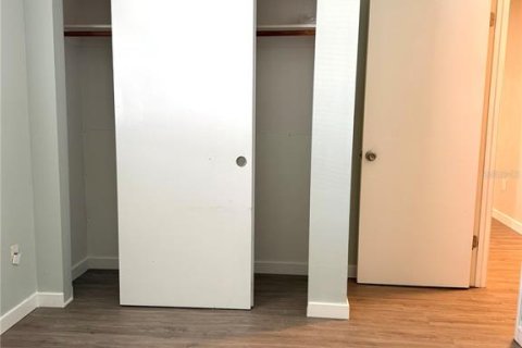 Apartamento en alquiler en Sarasota, Florida, 2 dormitorios, 78.97 m2 № 1913071 - foto 16