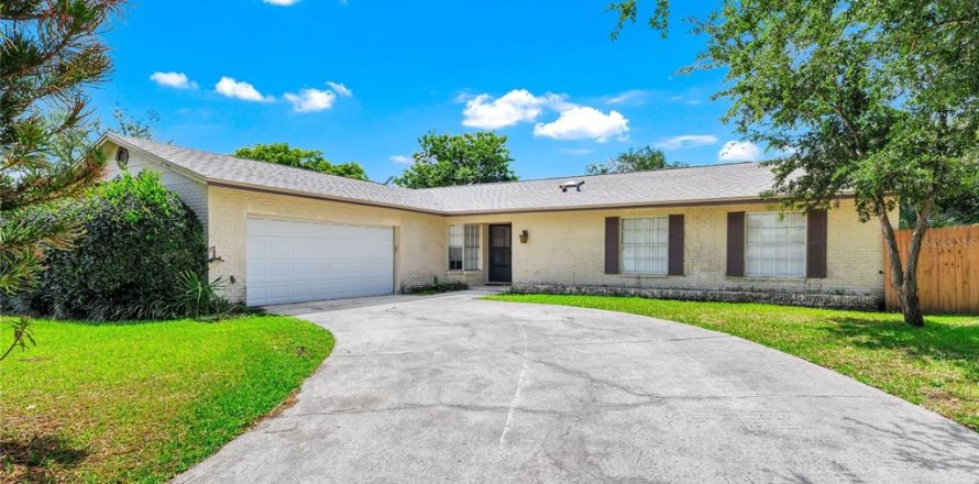 Casa en Orlando, Florida 4 dormitorios, 169.64 m2 № 2107298