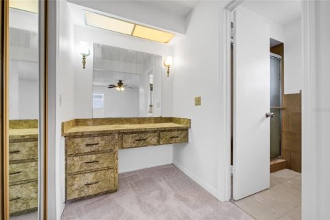 Casa en venta en Orlando, Florida, 4 dormitorios, 169.64 m2 № 2107298 - foto 30
