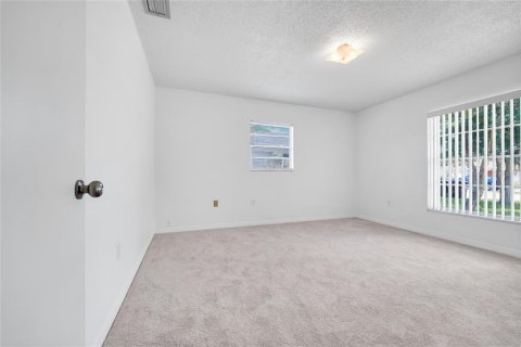 Casa en venta en Orlando, Florida, 4 dormitorios, 169.64 m2 № 2107298 - foto 27