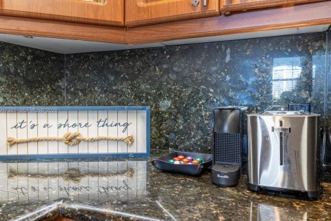 Condominio en alquiler en Aventura, Florida, 2 dormitorios, 95.13 m2 № 2062083 - foto 20