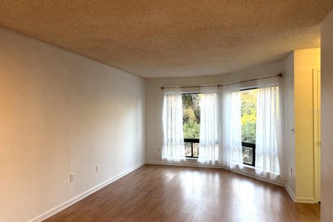 Condominio en alquiler en Orlando, Florida, 1 dormitorio, 59.64 m2 № 2103780 - foto 13
