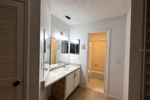 Condominio en alquiler en Orlando, Florida, 1 dormitorio, 59.64 m2 № 2103780 - foto 15